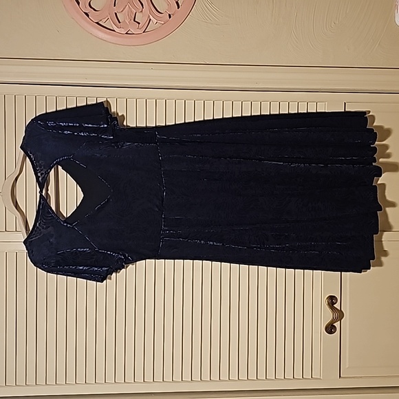 Torrid Mini Fit & Flare Velvet Burnout Skater Blue Dress Size 00 (Size 10 M/L) - Picture 5 of 10